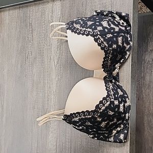 34DD Victoria's Secret Bra